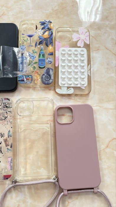 Huse și sticlă ecran - iphone 13