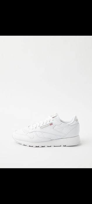 Reebok classic white