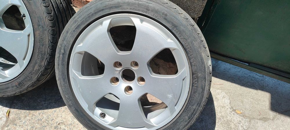 Джанти с гуми от Ауди A3