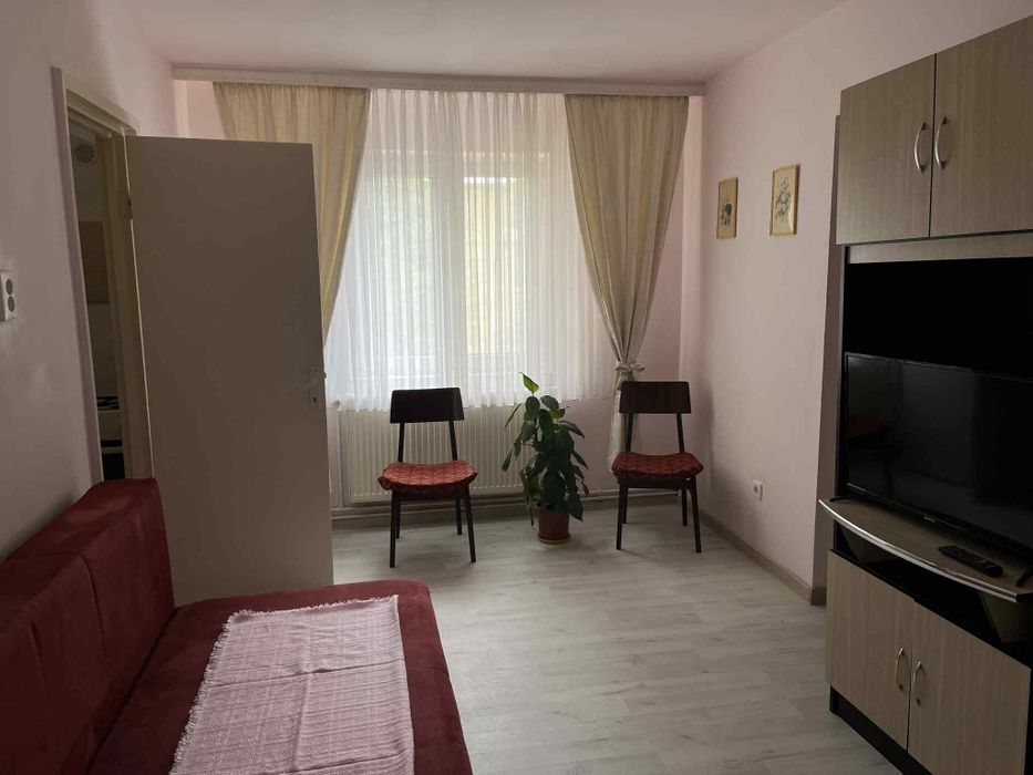 Chirie ap 2 camere micro 14