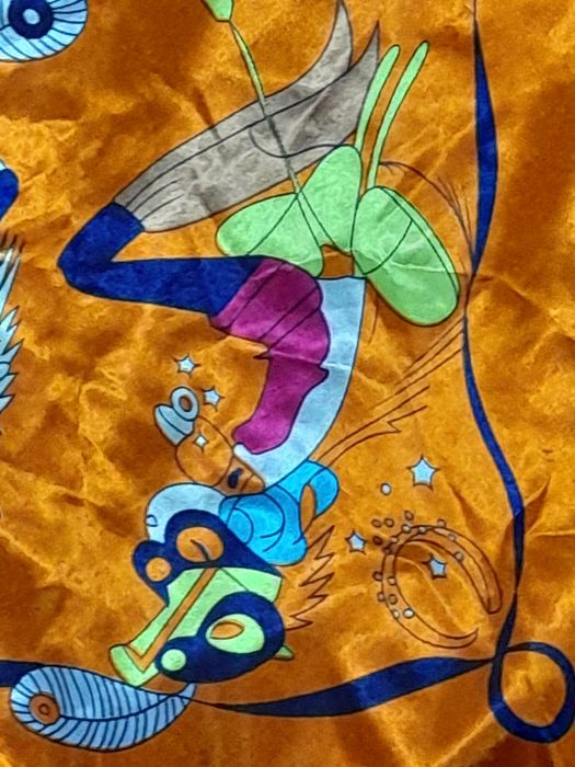 Esarfa  de LUX rara de colecție 100%  matase "Le Bal Masque" Hermes