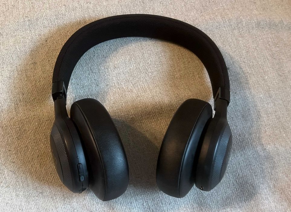 Casti JBL E65BTNC Bluetooth Noise Cancelling Negre