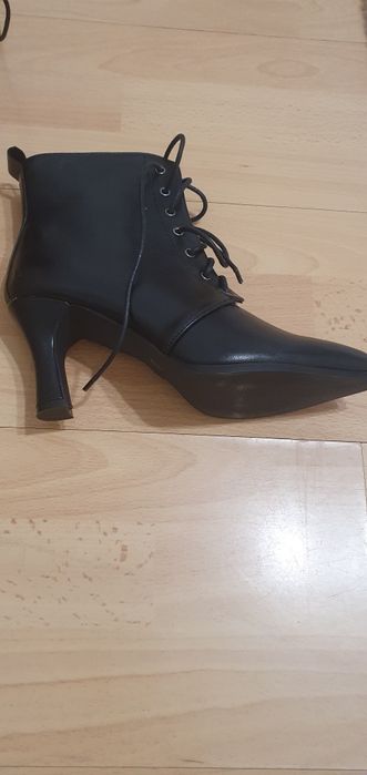Ghete dama negre noi