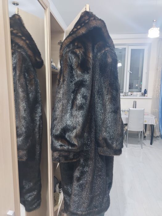 Продам Шубу б.у.