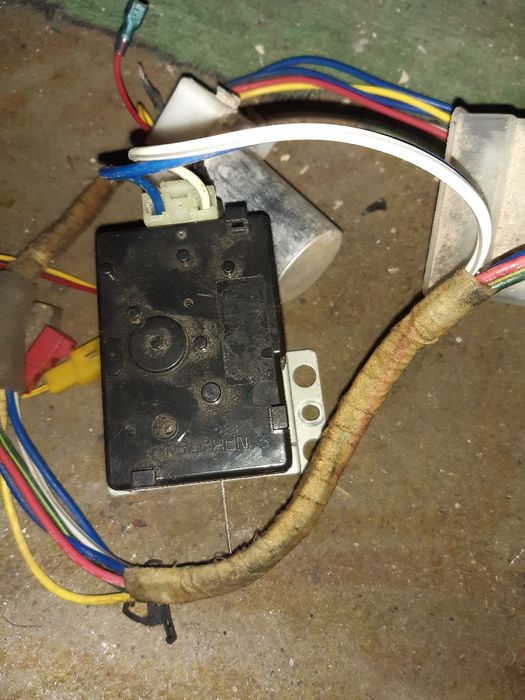 Запчасти на стиральную машинку