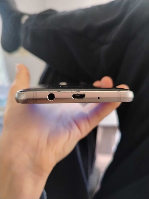 Продам самсунг j5 2016