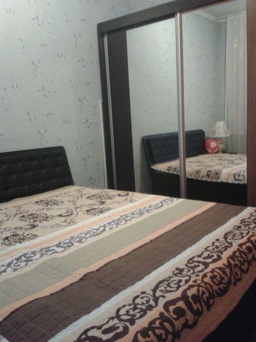 Юнусабад - 15 кв. 2/1/4 под ОФИС первая линия метро от Собственика