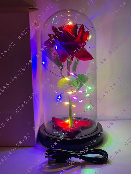Вечна роза в стъкленица с лед осветление,подарък за жена, 8 март