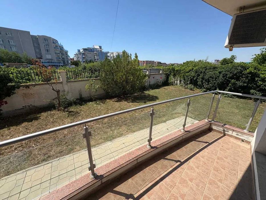 Продава се Двустаен апартамент в Несебър - 70 кв.м за 1065 €/кв.м - Снимка #3