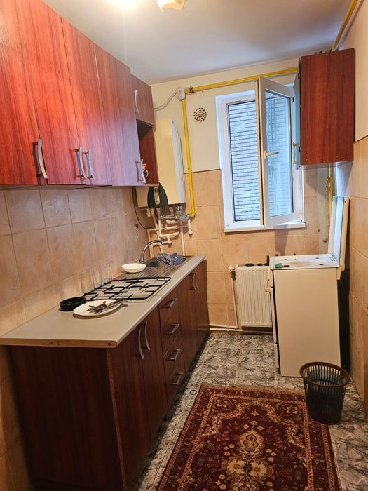 Închiriez apartament 2 camere Petrosani