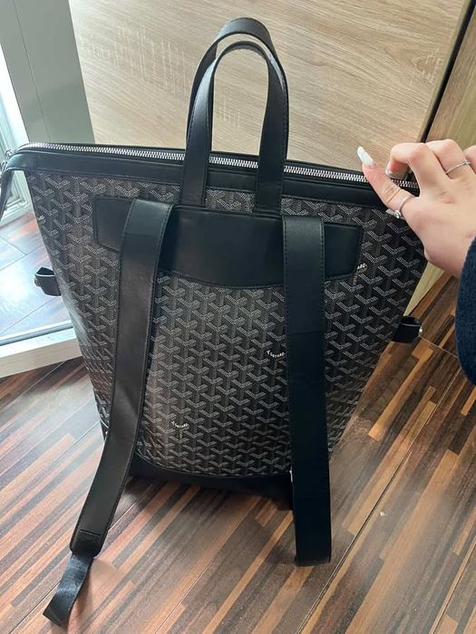 Ghiozdan Goyard in stare foarte buna