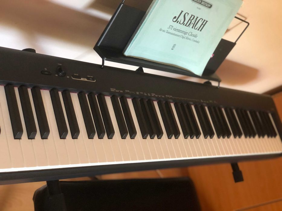 Casio CDP-S100 + pedală + alimentator + scaun