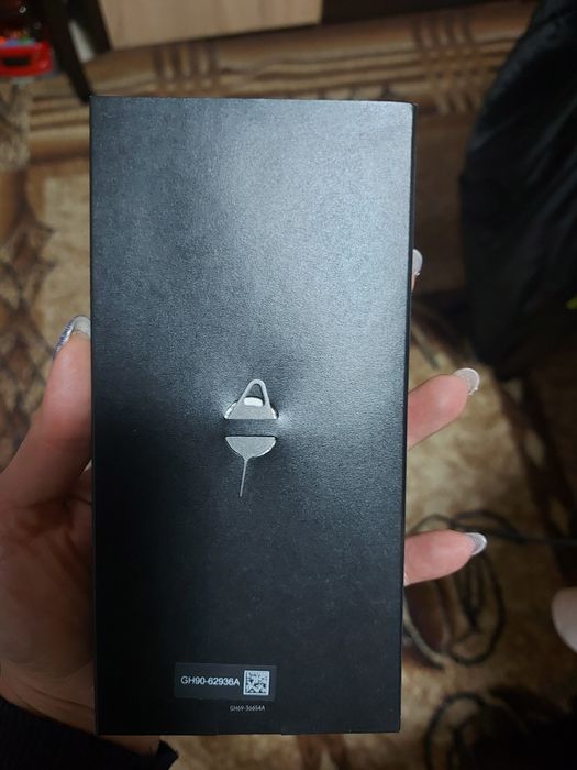 Samsung Galaxy S20 Plus + cosmic black - 8GB ram/128GB памет
