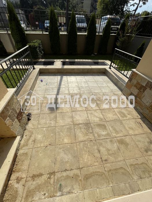 Продава се Двустаен апартамент в к.к. Св.Св. Константин и Елена - 74 кв.м за 2402 €/кв.м - Снимка #3