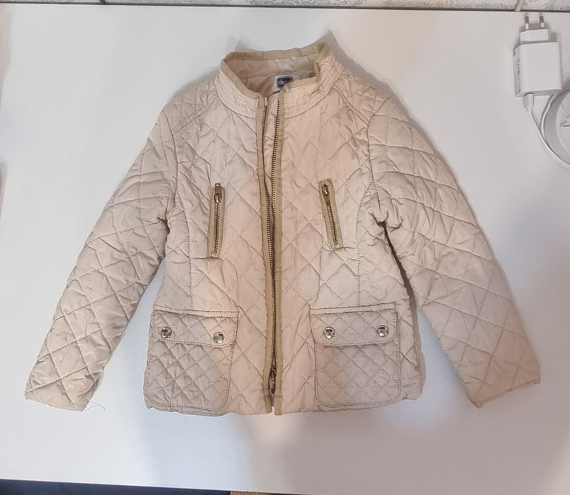 Продам детские куртки