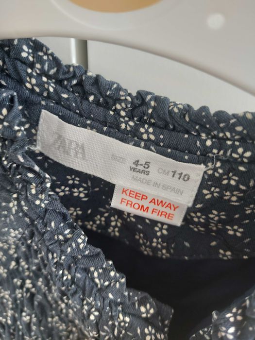 Детска рокличка Zara