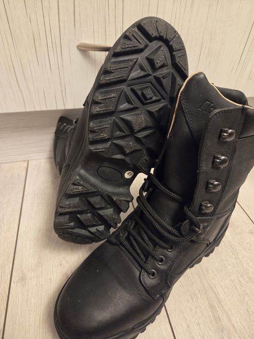 Зимни кубинки размер 41 номер.