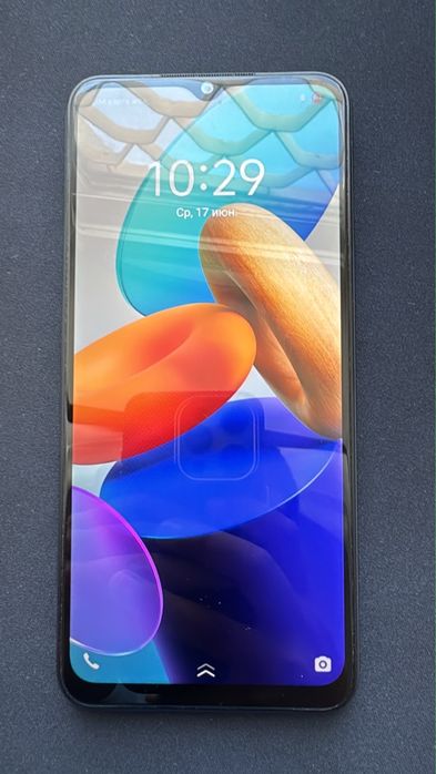 Продам телефон Vivo Y22