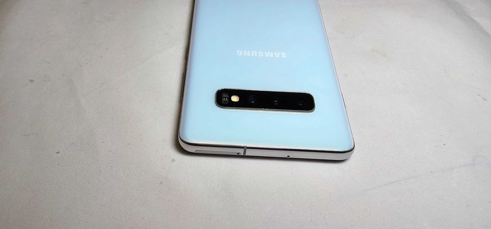 Samsung Glaxy S10 Plus