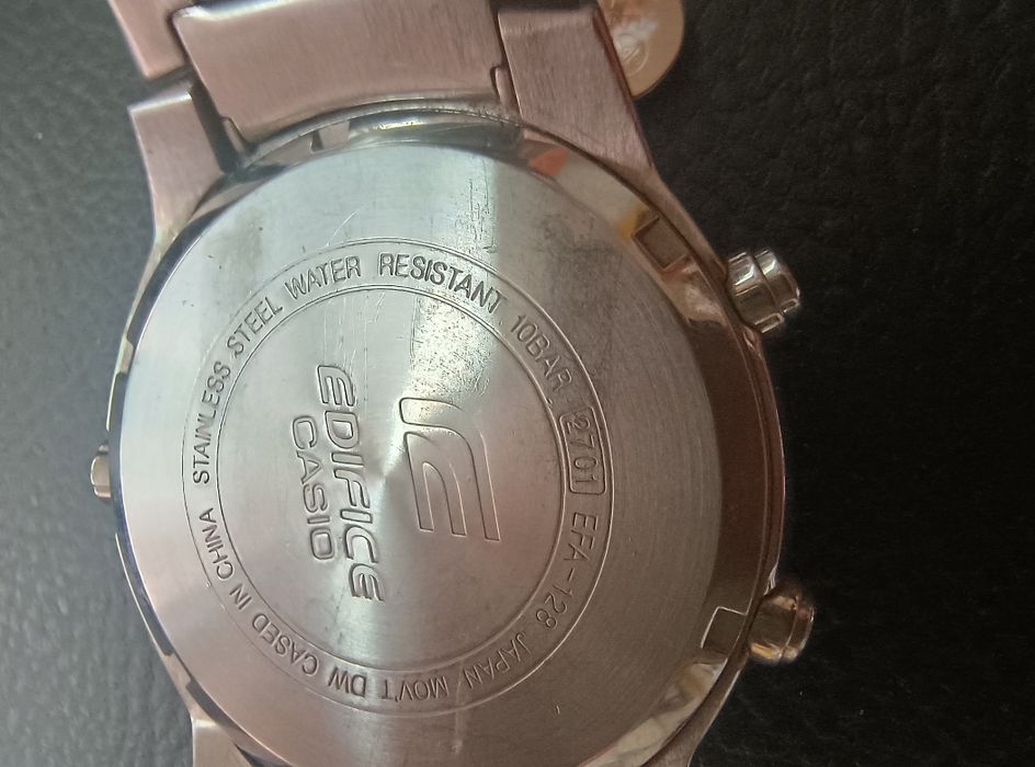 Мъжки Часовник   Casio Edifice EFA-128D-2AV
с нова батерия Varta 371