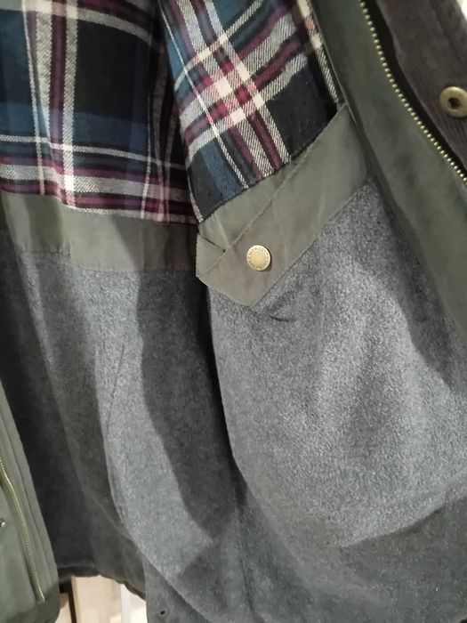 Vând geacă pentru bărbați,primăvară-toamna,marime L de la Atlantic Bay