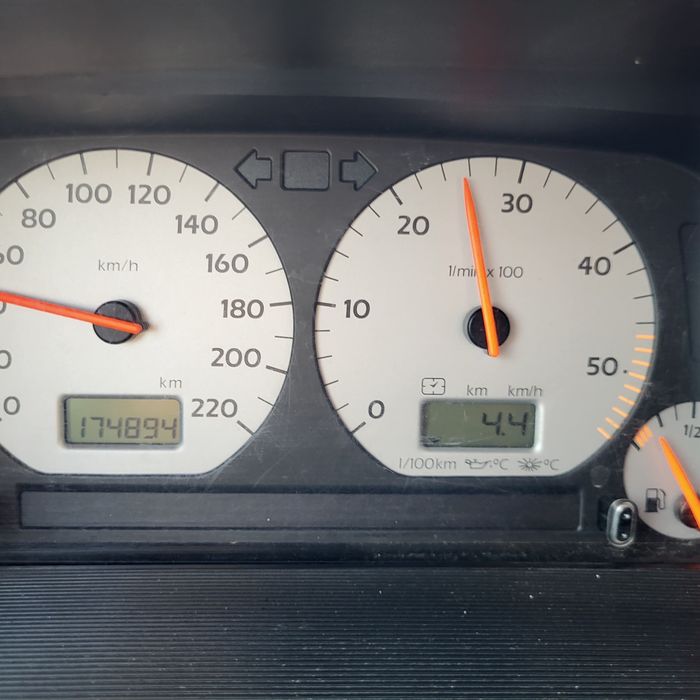 VOLKSWAGEN Golf 1997 — imagine 4