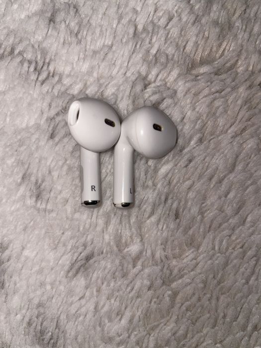 Căşti wireless Bluetooth, fara fir, stare bună