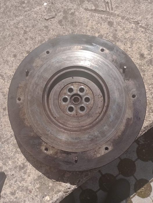 Маховик за Ивеко 35-10