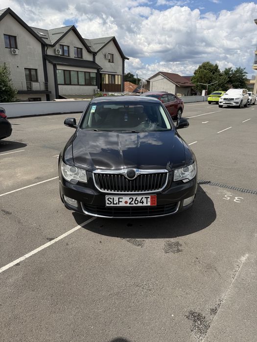 Skoda Superb berlina