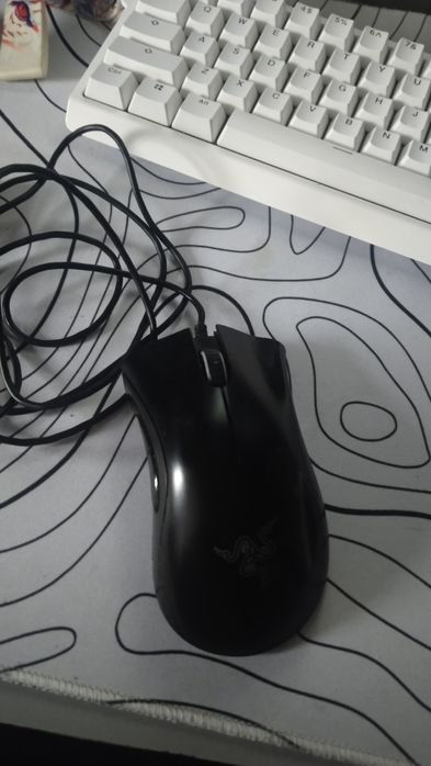 Мышь компьютерная Razer Deathadder essential