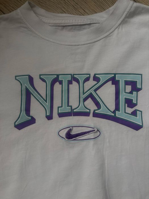 Оригинална дамска тениска NIKE