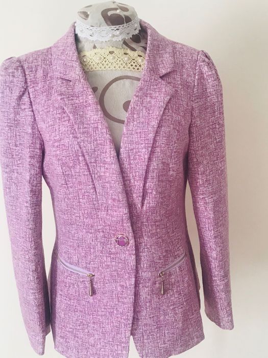 Пиджак, костюм в розовом цвете Л размер Pidjak, kostyum pushti rangda