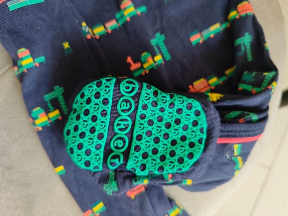 Нов с етикет Ted Baker ромпър с шапка