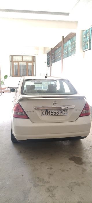 Nissan Tiida sotiladi