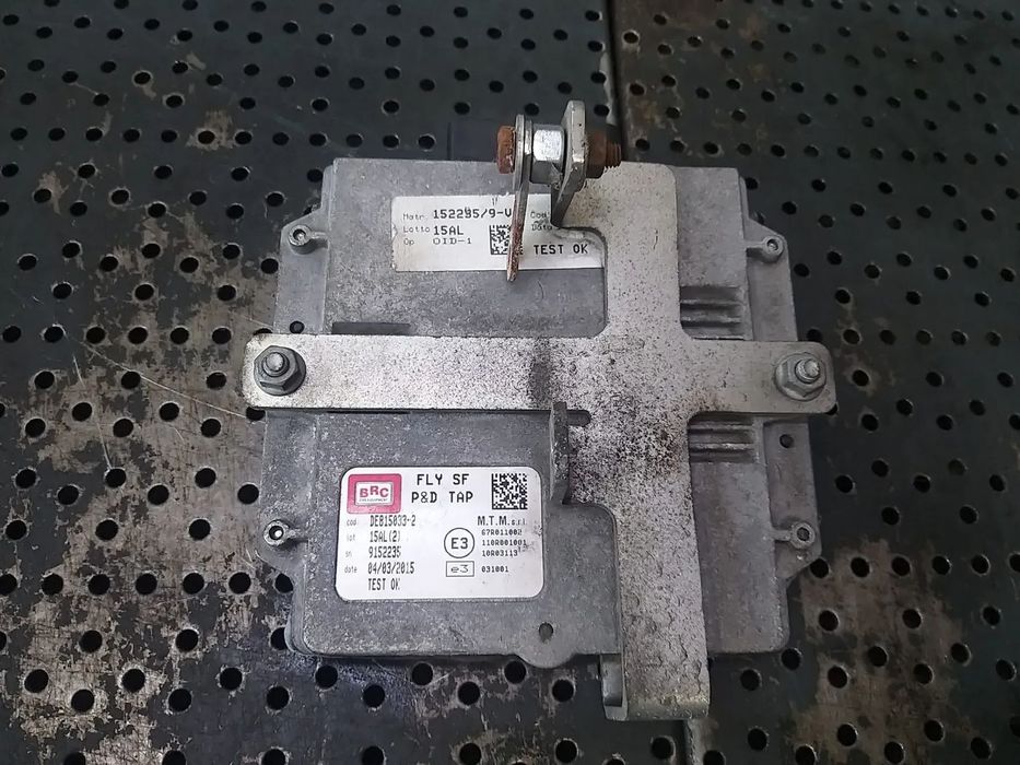 Ecu calculator gaz 1.6 b suzuki vitara ly de8150332