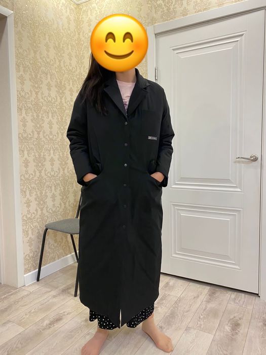 Черная зимняя куртка