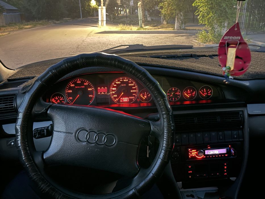 Ауди А6 С4 1997г.в