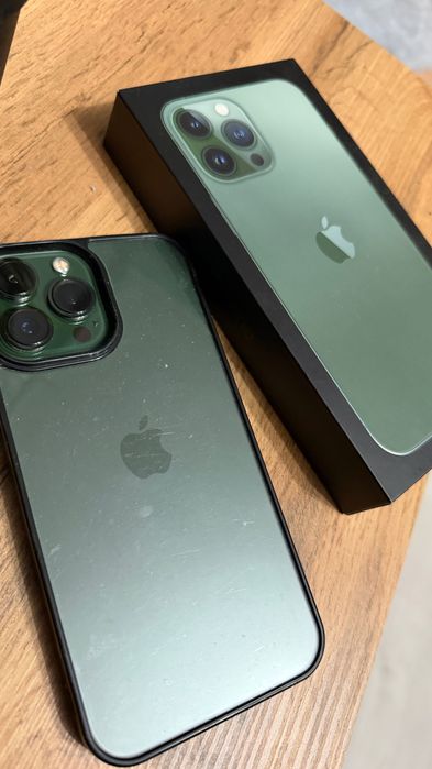 Айфон 13 pro max наушники и часы