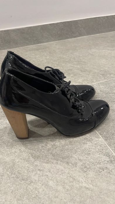 Батильоны женские лаковые