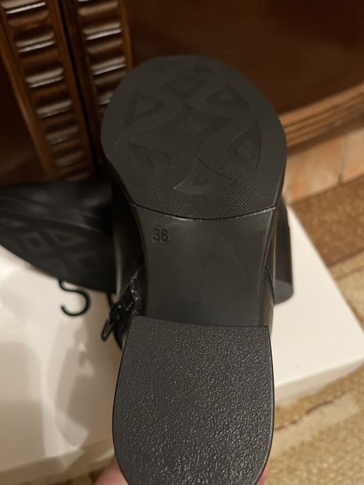 Botine si pantofi femei