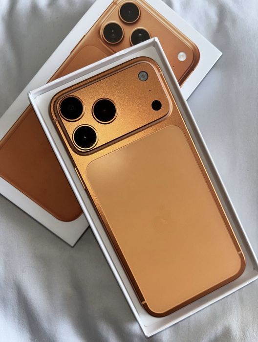 Продам айфон 17 про макс