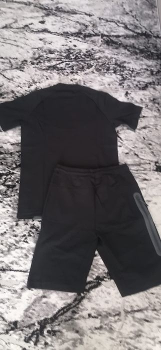 Compleuri Nike tech