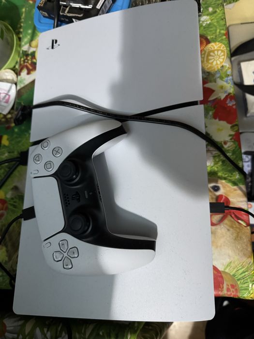 Ps5 slim 1tb  nou