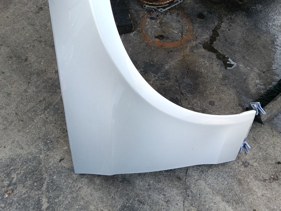 Aripa Dreapta Fata Mercedes w212 e class  2010 2011 2012 2013