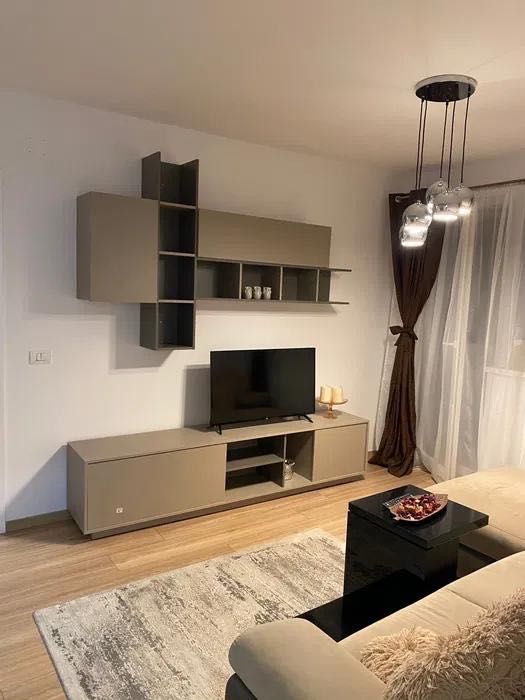 Apart 2 camere de închiriat