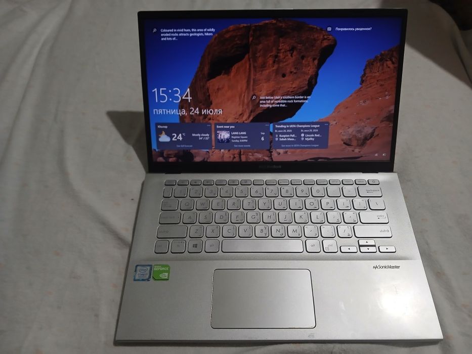 Ноутбук ASUS 256-512 GB