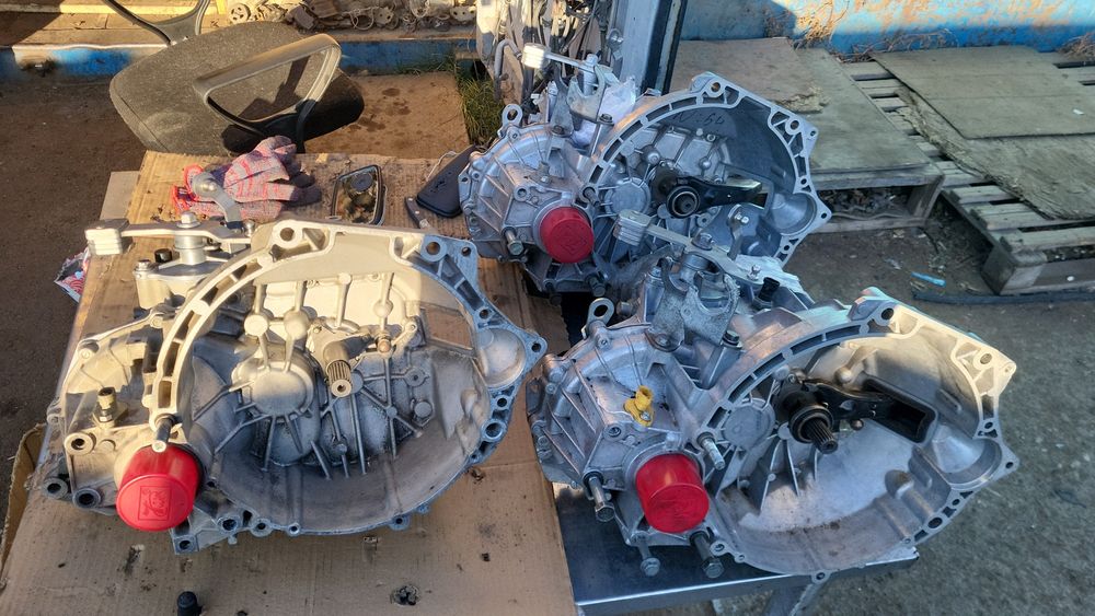 Коробка троссовая.