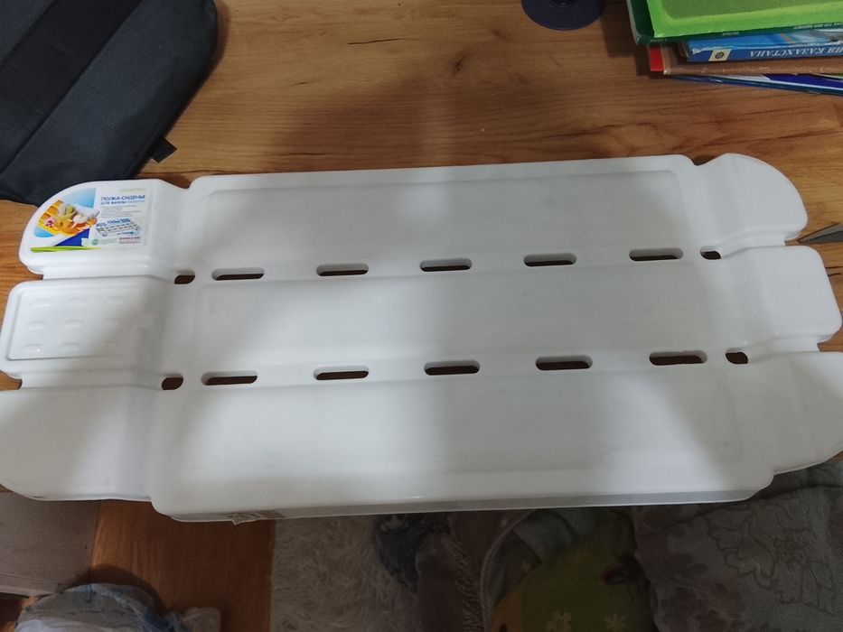 Полка для ванной