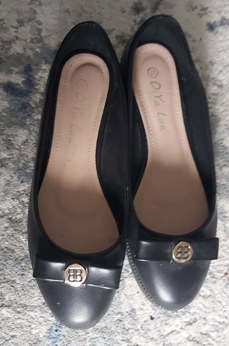 Продам балетки женские