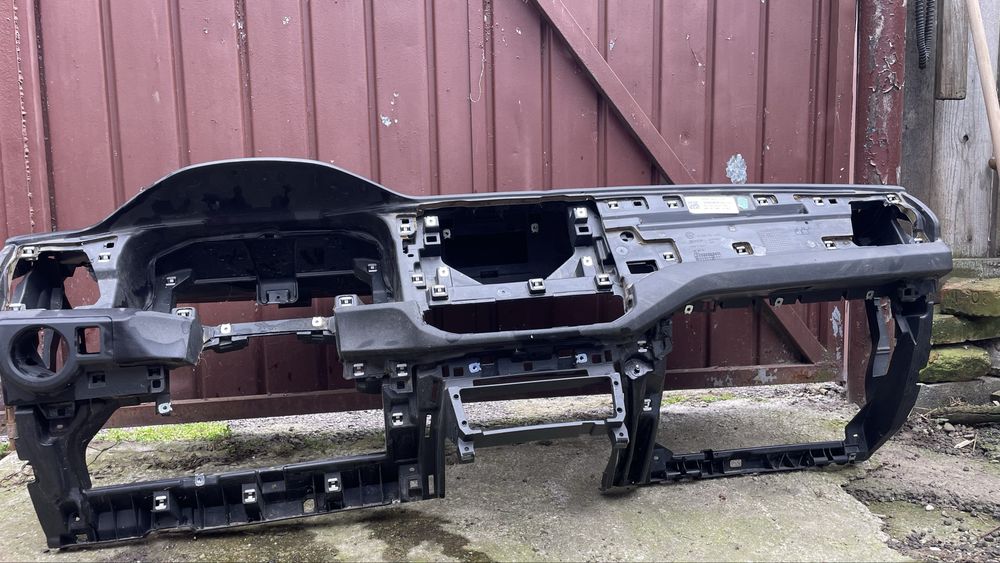 Vand Piese Auto Originale VW / SKODA / SEAT – Bare + Accesorii